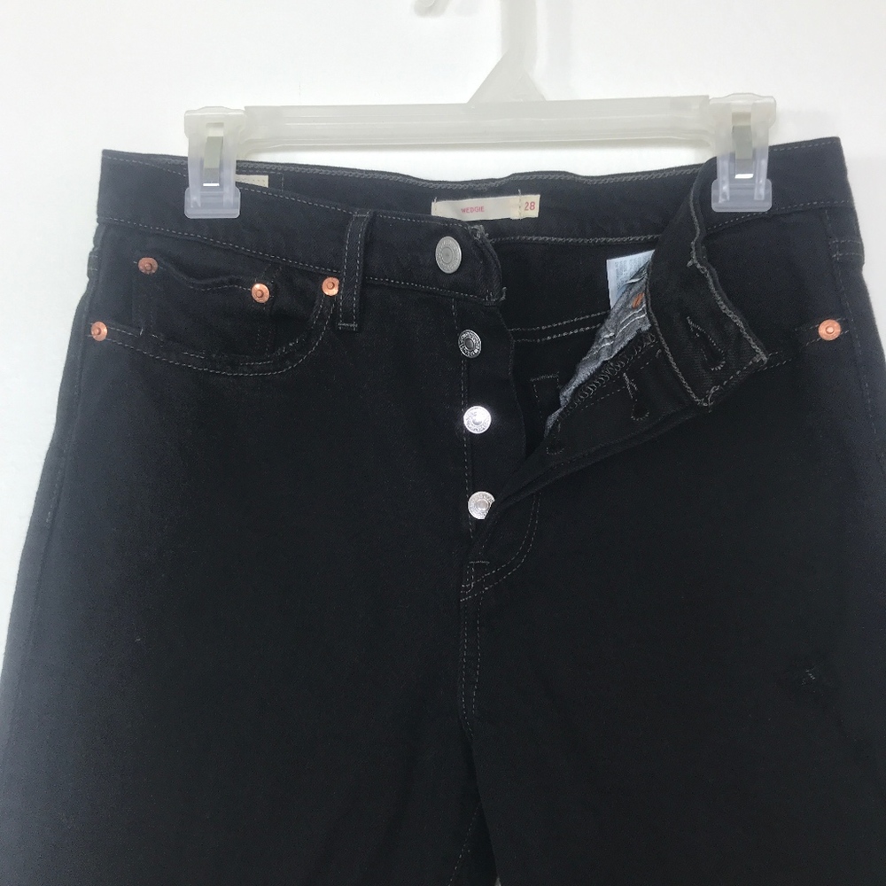 Levis High waist Wedgie jeans
